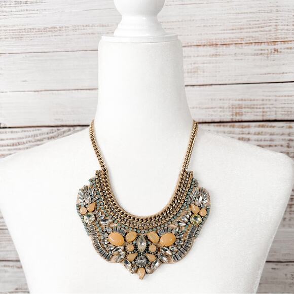 Stella & Dot Giverny Embroidered Bib Statement Necklace, EUC, MSRP $198 - Picture 5 of 9